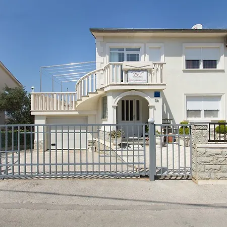 Mare Apartment Trogir